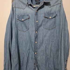GAP Classic Denim Shirt